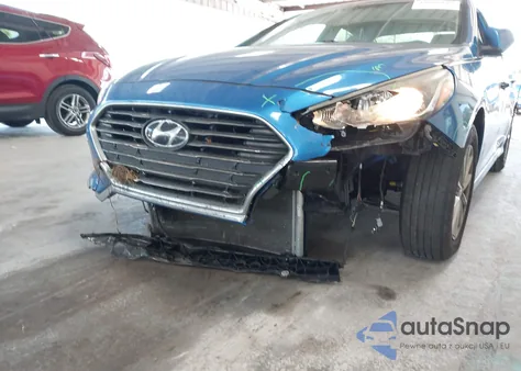 2019 Hyundai Sonata Se z USA, uszkodzony, nr VIN 5NPE24AF5KH735346